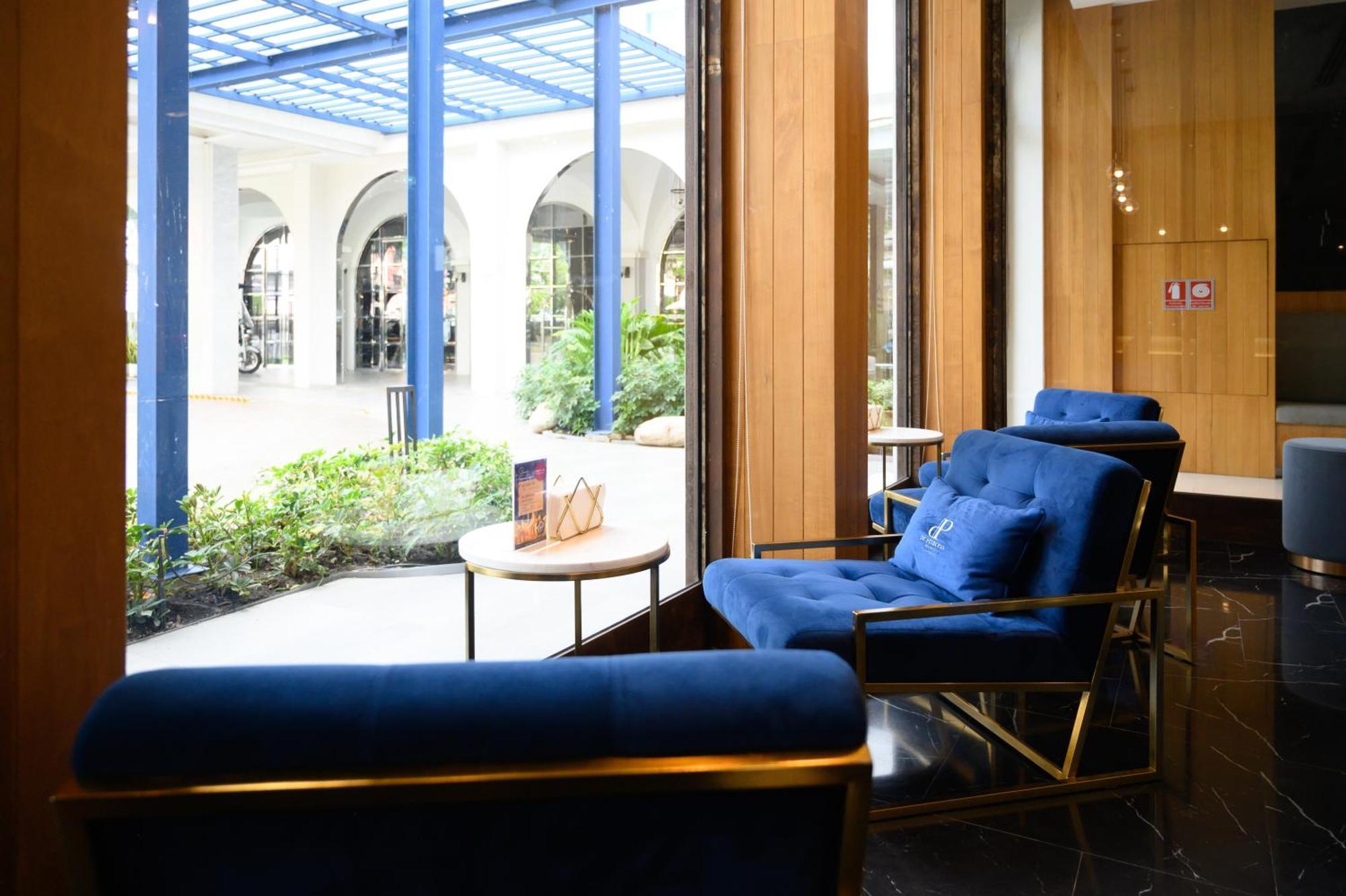 De Princess Hotel Udonthani Bagian luar foto