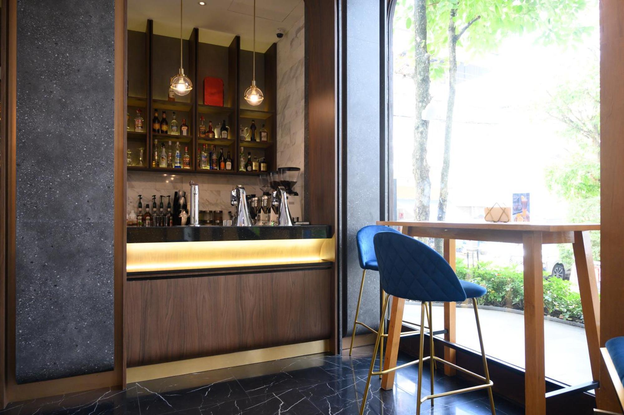 De Princess Hotel Udonthani Bagian luar foto